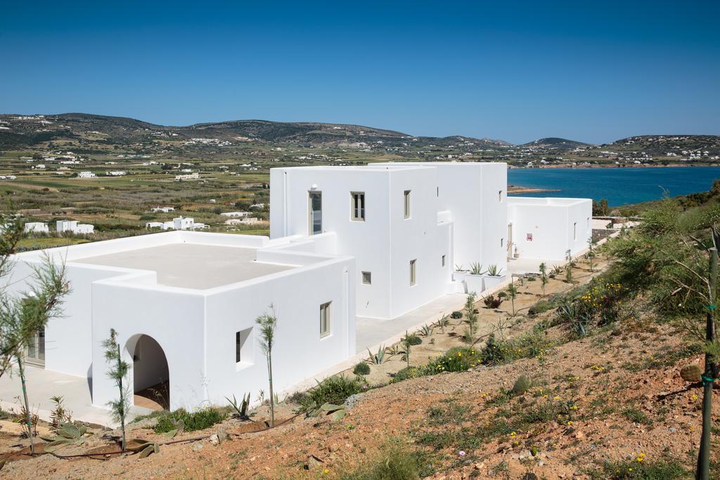 Natura Villas Paros 莫罗斯帕罗 外观 照片
